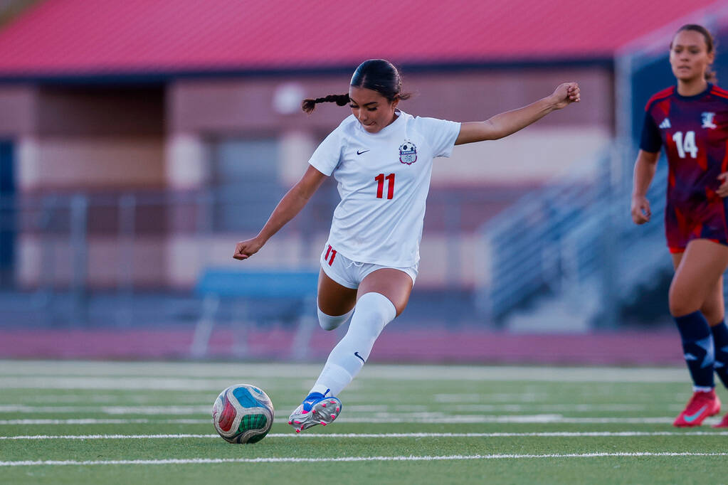 ⚽ Palo Verde's Olivia Gastwirth just smashed a state soccer record